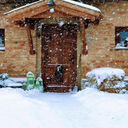 Hotel Mives Vendeghaz Pogány Zewnętrze zdjęcie